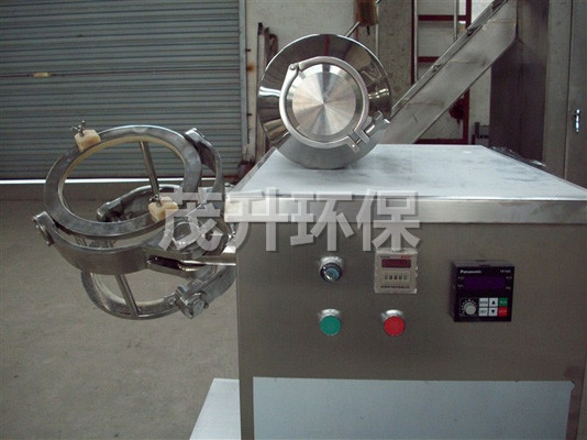 SYH系列三維運(yùn)動(dòng)混合機(jī)