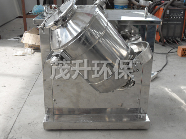 SYH系列三維運(yùn)動(dòng)混合機(jī)