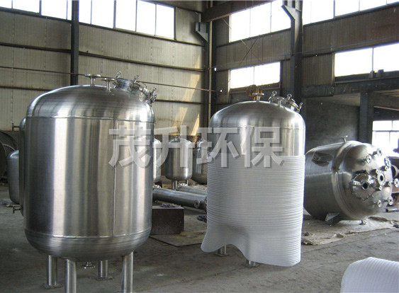 不銹鋼貯罐、配制罐