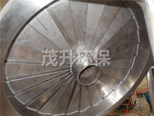 FL FG系列立式沸騰制粒干燥機