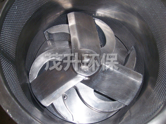 ZLB系列旋轉(zhuǎn)式制粒機(jī)