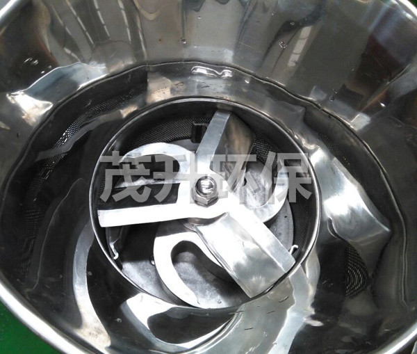 ZLB系列旋轉(zhuǎn)式制粒機(jī)