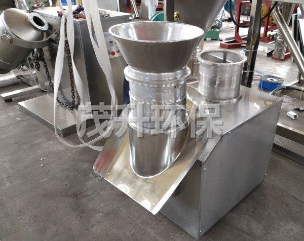 ZLB系列旋轉(zhuǎn)式制粒機(jī)