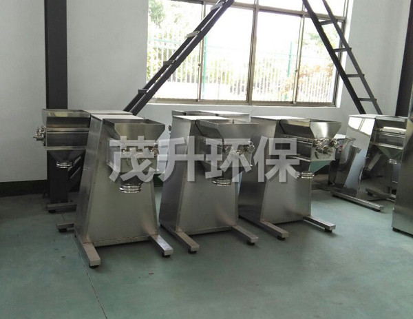 YK系列搖擺式顆粒機(jī)